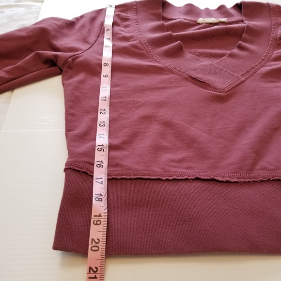 RD Style Raw Hem Sweatshirt - Picture 5 of 6
